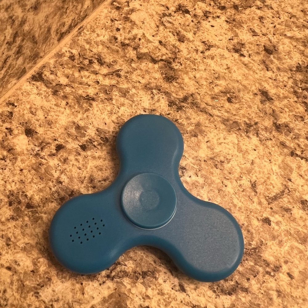 Bluetooth spinner